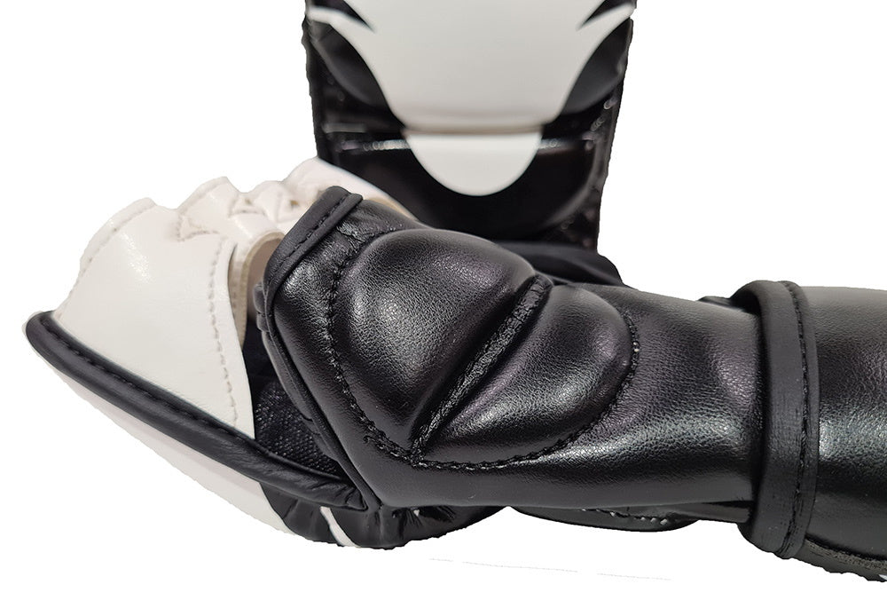 MORGAN PRE CURVED MMA GLOVES