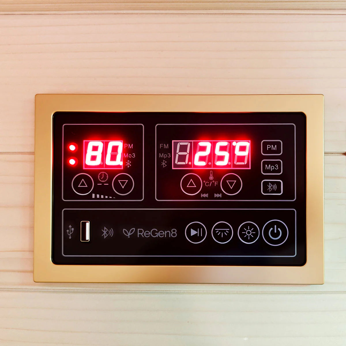 Regen8 Quadro Outdoor - 4 Person Infrared Sauna