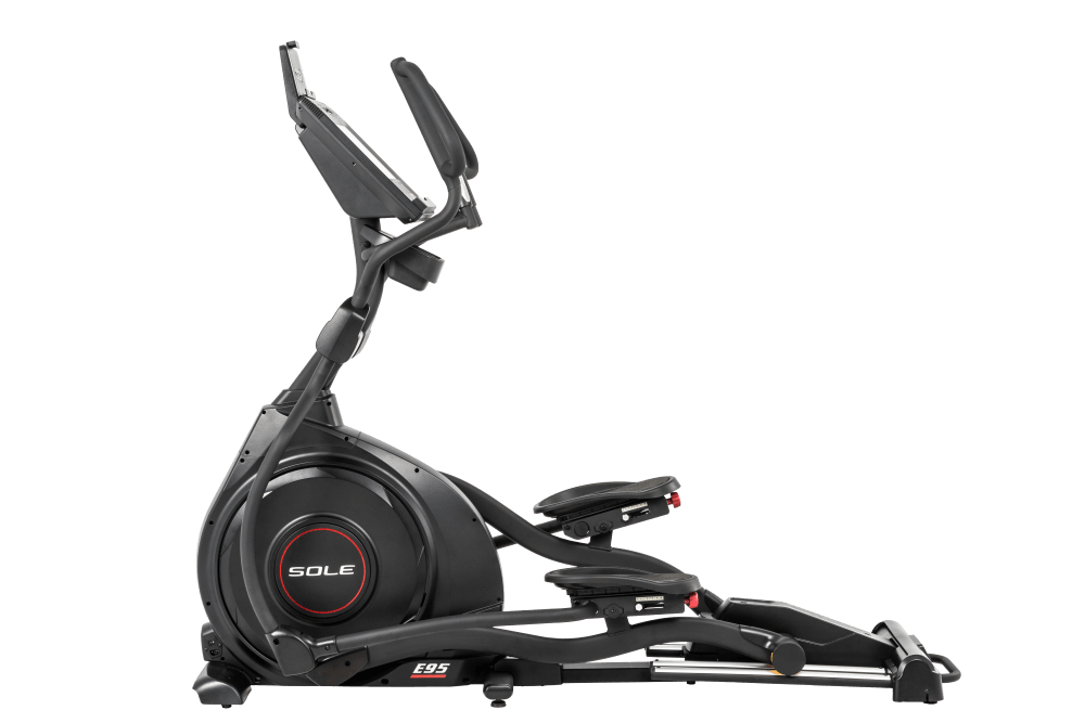 SOLE E95 ELLIPTICAL CROSS TRAINER